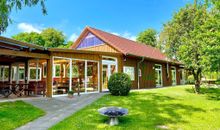 Wellnesshaus Blumenwiese auf dem Ostsee Ferienhof-für 10 Pers. Sauna-Whirlwanne