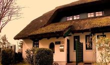 Ferienhaus in Groß Zicker mit Terrasse, Garten und Grill