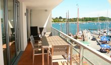 Apartment 41 "Seeblick"  Blickrichtung offene See / Binnenhafen Nord