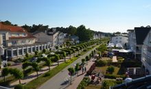 Blick von der Villa Wauzi auf die Strandstraße Richtung Zentrum