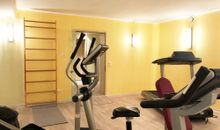 Fitnessraum im Erdgeschoss des Hauses