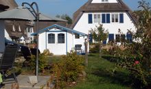 E8 Reetdach Ferienhaus Strandvogel Ostseebad Rerik - Hofschuppen