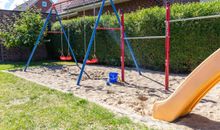 Spielplatz am Haus