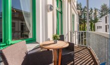 Balkon mit Sitzgelegenheiten