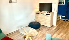 Pier 16 - Kleines Wohnzimmer mit Schlafcouch