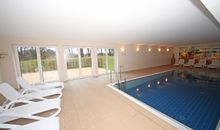 Wellness mit Ruhezone und Pool