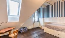 fünftes Schlafzimmer mit ausziehbarem Tagesbett