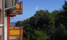 Der Ausblick von der Terrasse aufs Meer