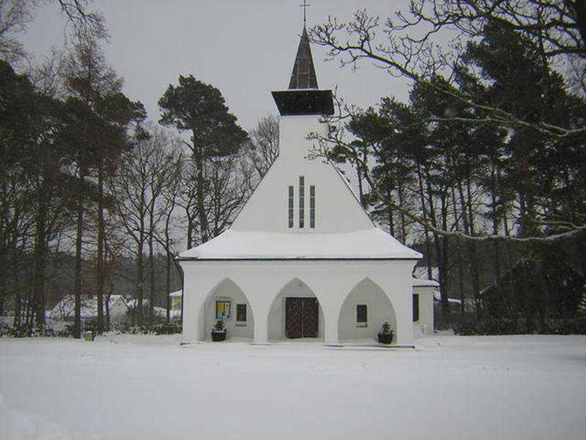 weiße Kirche in Baabe