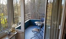 Gemütlicher Balkon mit Sitzplatz