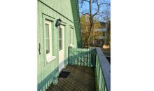 Eingangsbereich mit Balkon