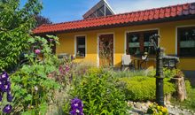 Bungalow Rerik mit Terrasse auf sehr gepflegtem Gartengrundstück am Ostseeküsten- Radweg