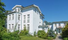 Die Außenansicht der Villa Waldburg