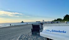 VILLA ACHTERKERKE / Strandkörbe, Strand, Seebrücke ...