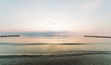 Ostsee mit romantischem Sonnenuntergang