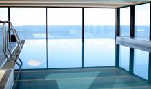 Infinitypool im Dachgeschoss des arcona LIVING APPARTEMENTS FIRST SELLIN