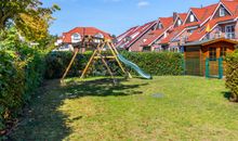 Spielplatz und Abstellhäuschen