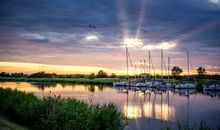 Sparziergang direkt am Wasser entlang