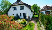 Ferienhaus Boje  by Seeblick Ferien ORO, direkte Wasserlage,Sauna