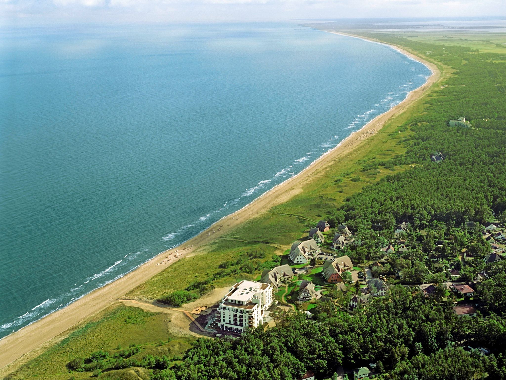 Ferienhaus reetgedeckt I direkt am Meer