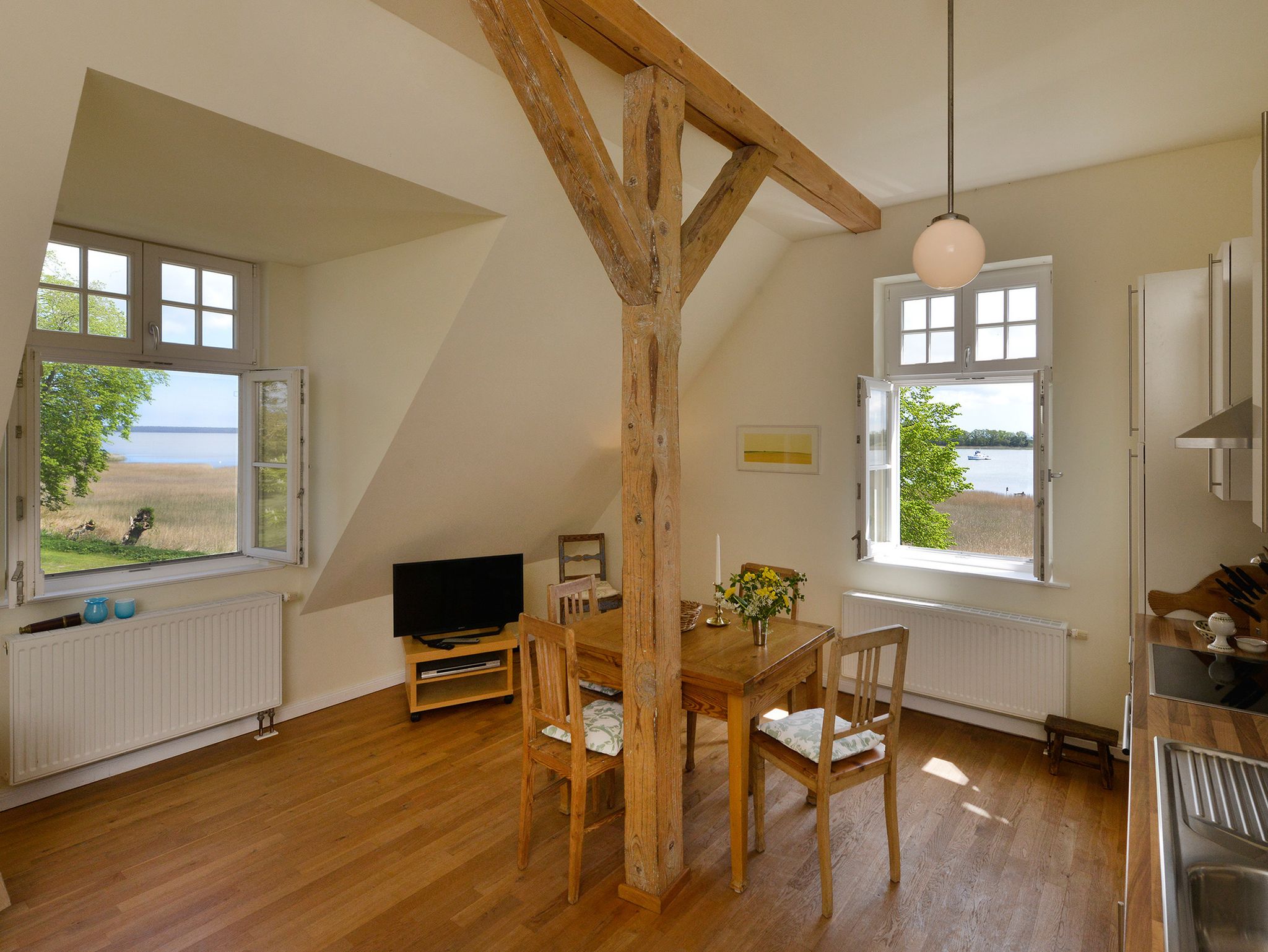 Ferienwohnung 5 mit Seeblick für 4 Personen